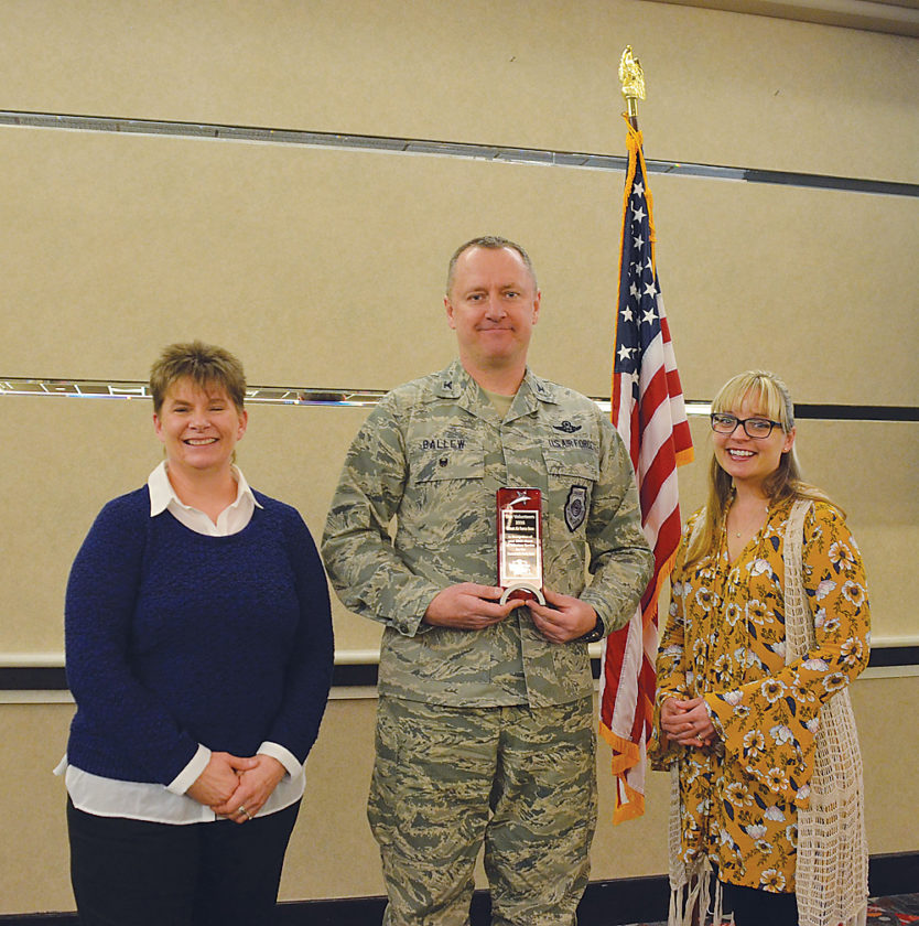 Minot AFB military members & families No. 1 volunteer group at zoo